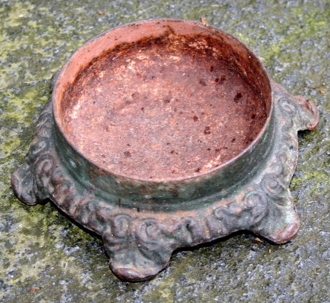 Fil:Granvin, spyttebakke a, AMH 2006.jpg