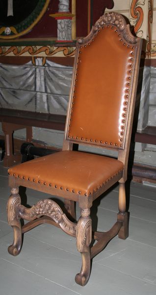 Fil:Granvin, stol, AMH 2006.jpg