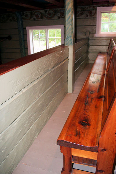 Fil:Granvin, vestgalleri 3, AMH 2006.jpg