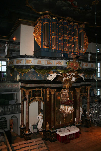 Fil:Kongsberg kirke Alterbildet2.jpg