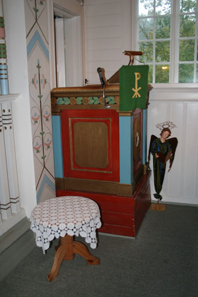 Fil:Kongsdelene kirke Prekestol 1.jpg