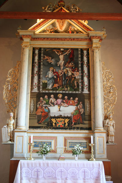 Fil:Kvinnherad kyrkje Altertavle 1.jpg