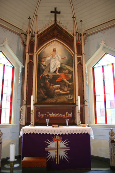 Fil:Lygra kyrkje Altertavle 2.jpg