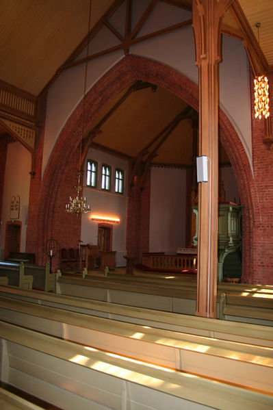 Fil:Onsøy kirke KOråpningen.jpg