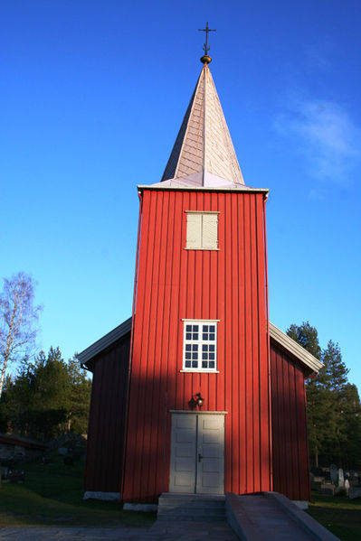 Fil:Rømskog kirke Fasade 1.jpg