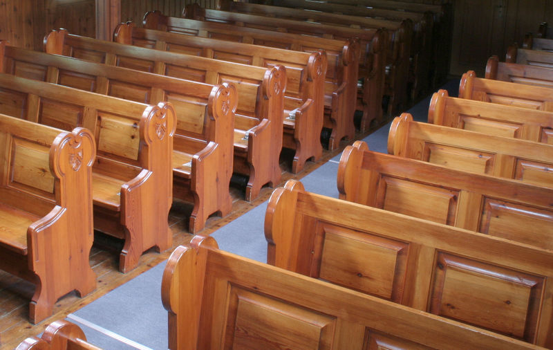 Fil:Raundalen, benkene sett frå preikestolen, AMH 2007.jpg