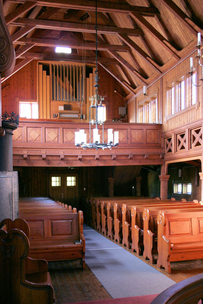 Fil:Raundalen, interiør mot vest, AMH 2007.jpg