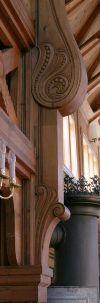 Fil:Raundalen, korbogen, nedre del, AMH 2007.jpg