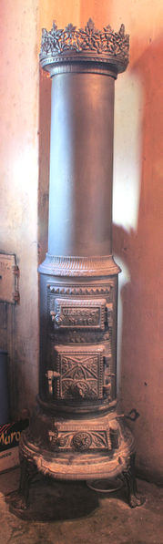 Fil:Raundalen, omn i sakristiet, AMH 2007.jpg