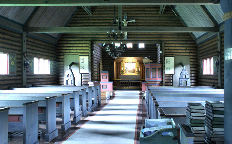 Fil:Skare, interiør mot aust, AMH 2008.jpg