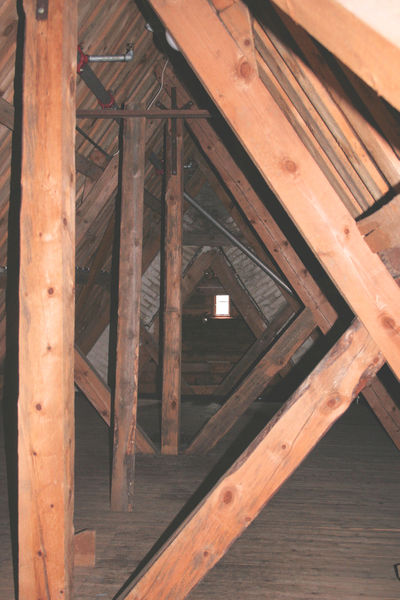 Fil:Skare, loftet sett mot aust, AMH 2008.jpg