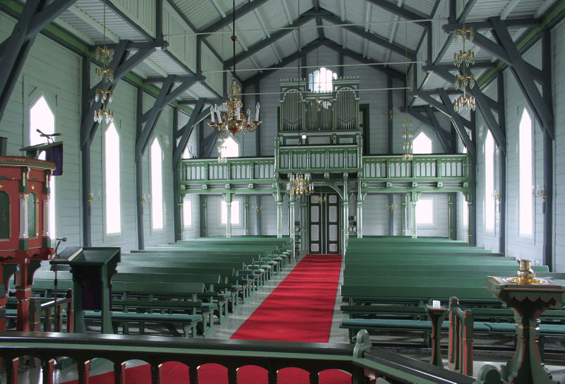 Fil:Solvorn, interiør mot sørvest, AMH 2008.jpg