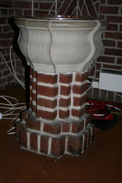 Fil:St. Jakob kirke, Bergen Døpefont 1.jpg