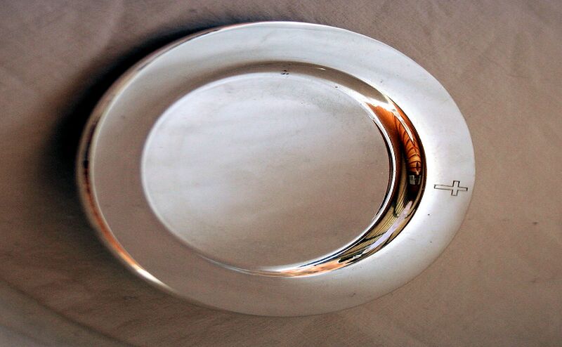 Fil:Stamnes kyrkje, disk b, AMH 2008.jpg