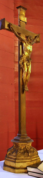 Fil:Strandebarm, altarkrusifiks, AMH 2006.jpg