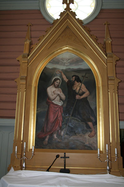 Fil:Svinndal kirke Alterbilde.jpg