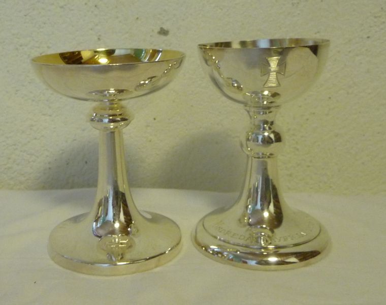 Fil:Undredal kyrkje kalk2 EA 2011.jpg