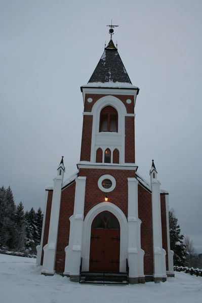 Fil:Veme kirke Fasade1.jpg