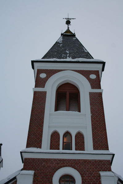 Fil:Veme kirke Klokketårnet.jpg