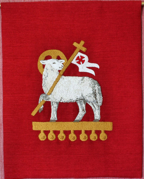 Fil:Vinje, preikestolklede, raudt, AMH 2007.jpg