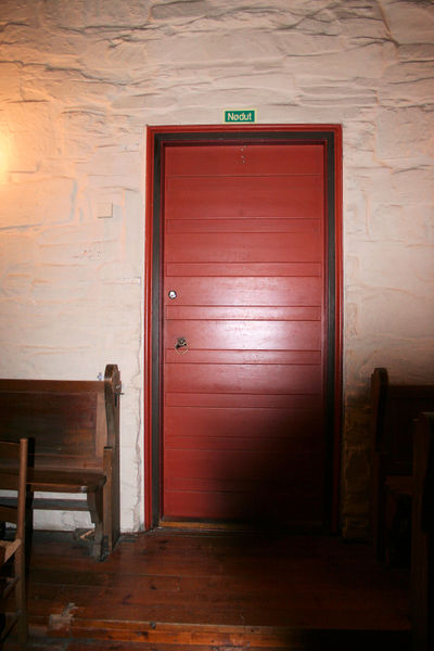 Fil:Voss, dør nord på nordgalleriet.jpg