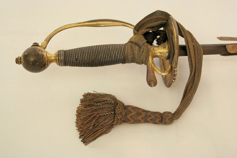 Fil:Voss, draktkorde, deltalj, AMH 2007.jpg