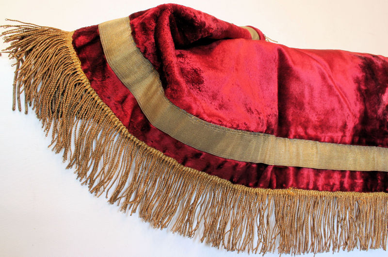 Fil:Voss, lesebrettklede, eldre 2, AMH 2007.jpg